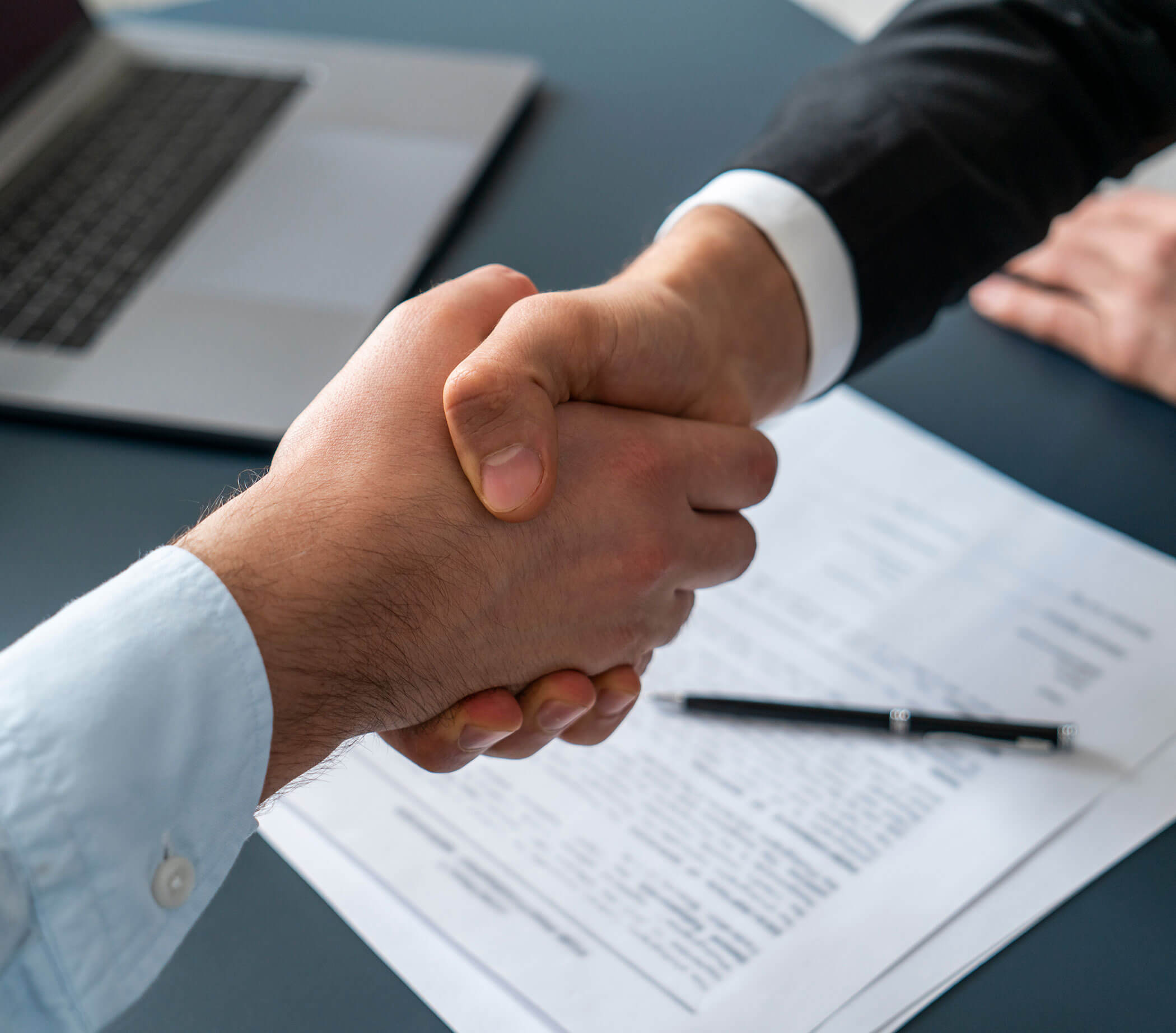 Employment contract - Work in South Tyrol